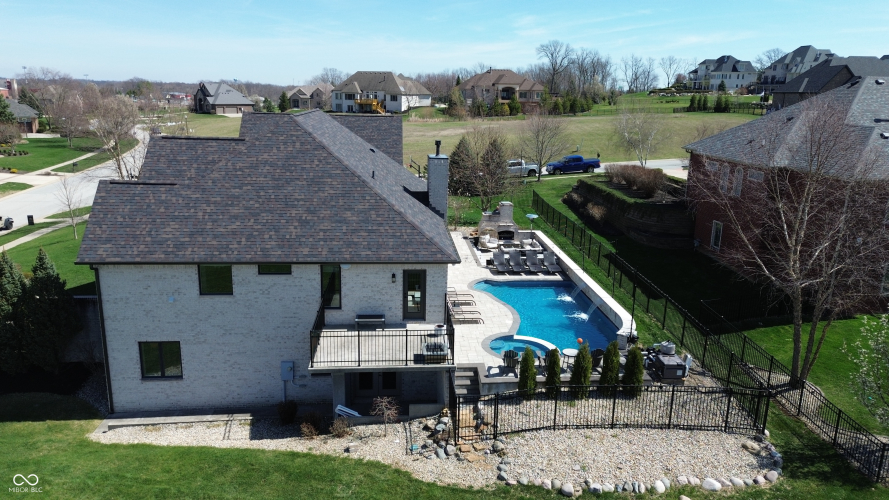 Listing Image 75