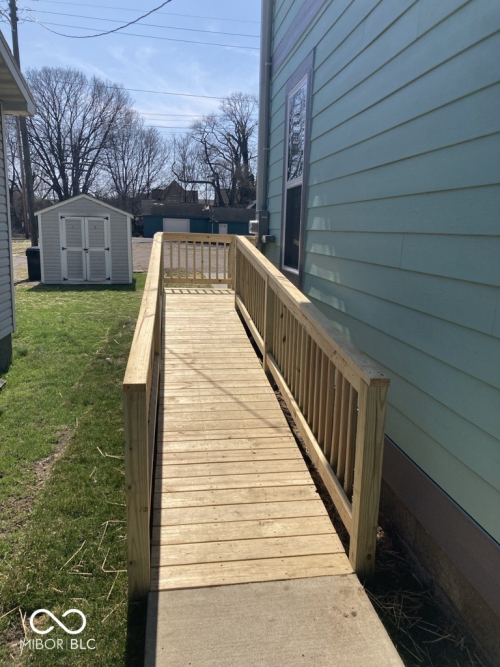 Listing Image 16