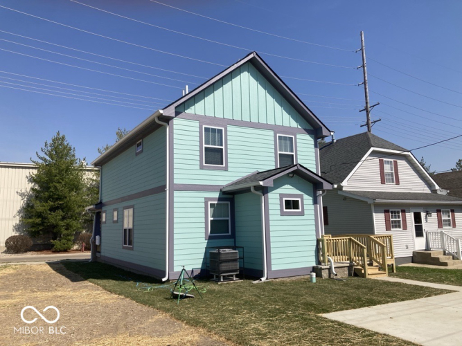 Listing Image 9
