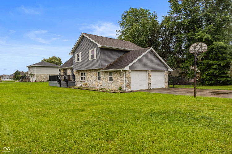 Listing Image 34
