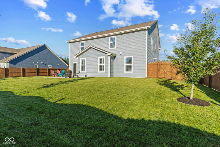 Listing Image 14
