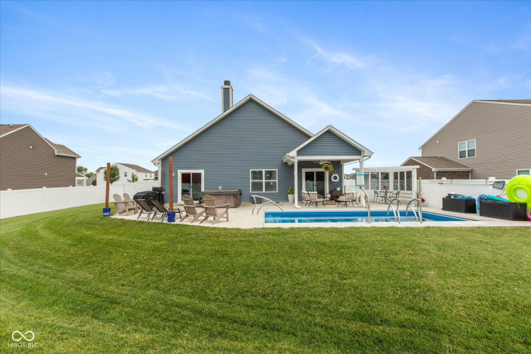 Listing Image 24