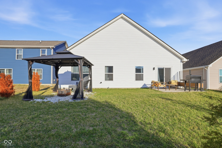 Listing Image 26