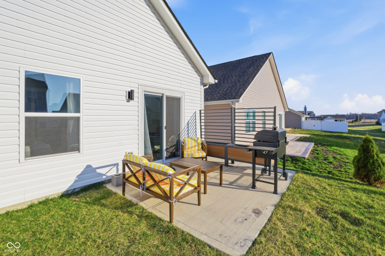 Listing Image 27