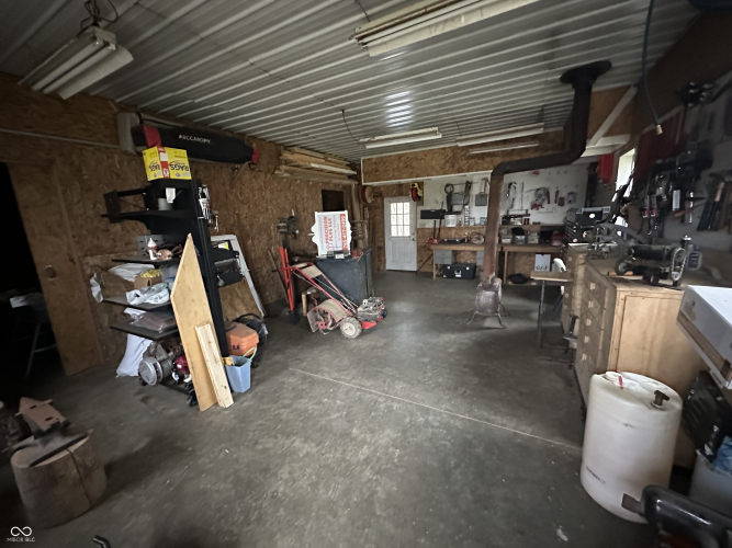 Listing Image 26