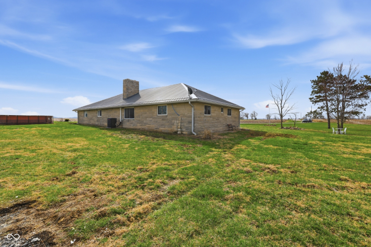 Listing Image 27