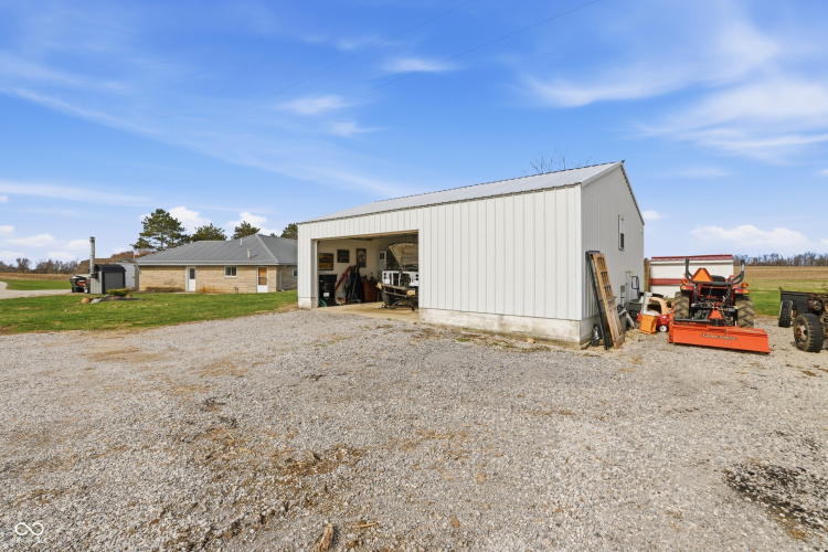 Listing Image 29