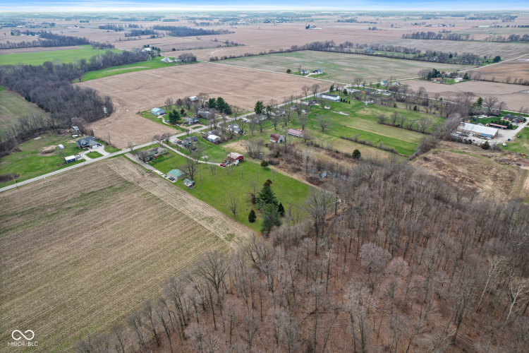 Listing Image 53