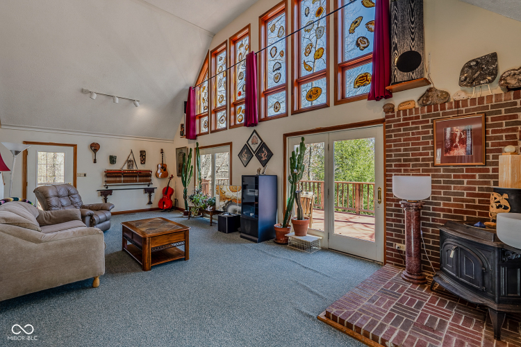 Listing Image 17