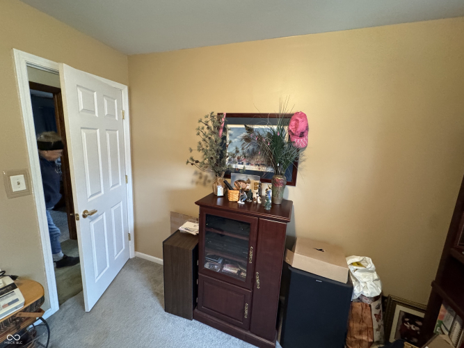 Listing Image 34