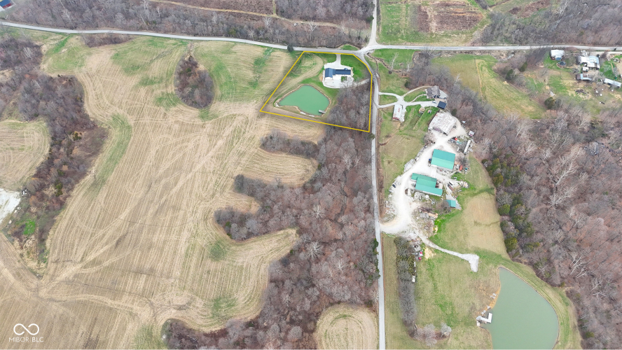Listing Image 9
