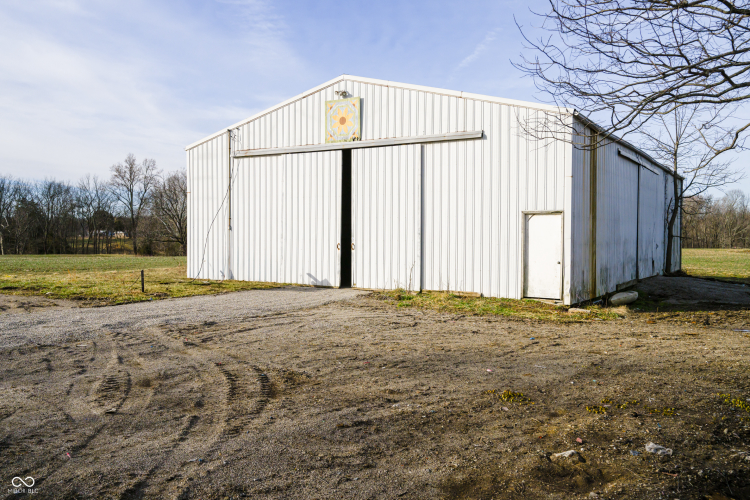 Listing Image 27
