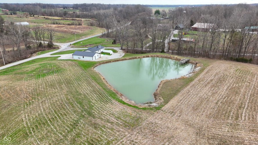 Listing Image 79