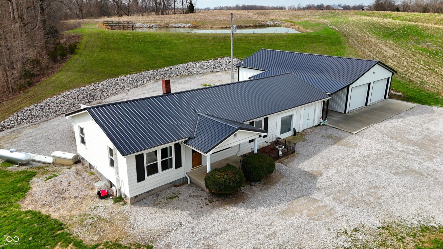 Listing Image 82
