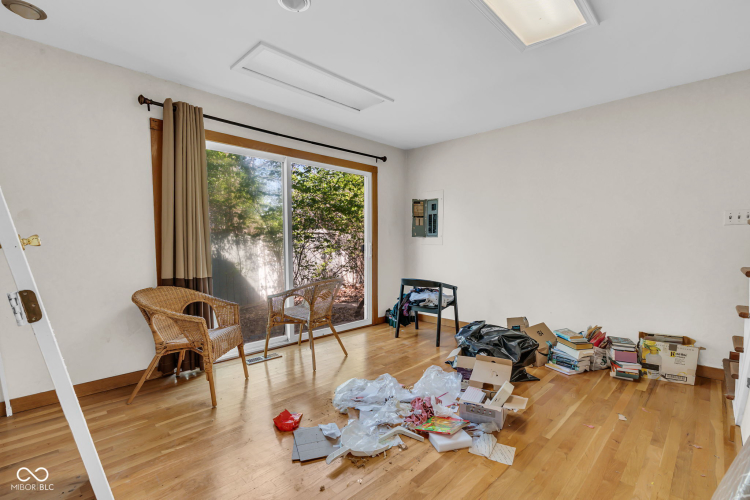 Listing Image 57