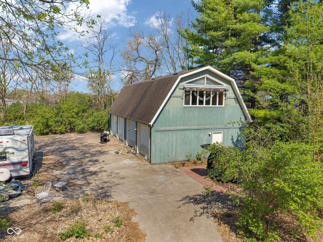 Listing Image 58