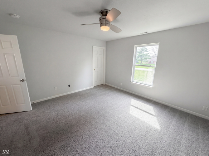 Listing Image 26