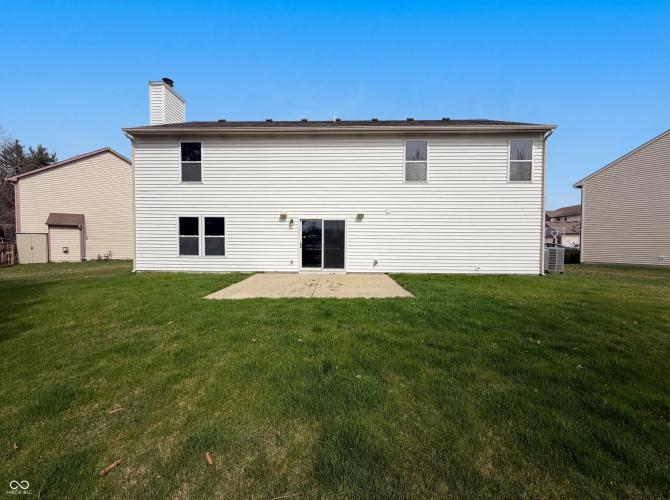 Listing Image 5