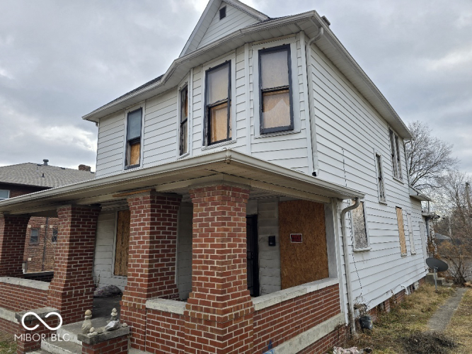 Listing Image 3