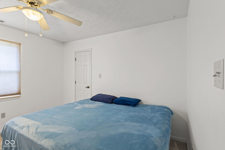 Listing Image 55