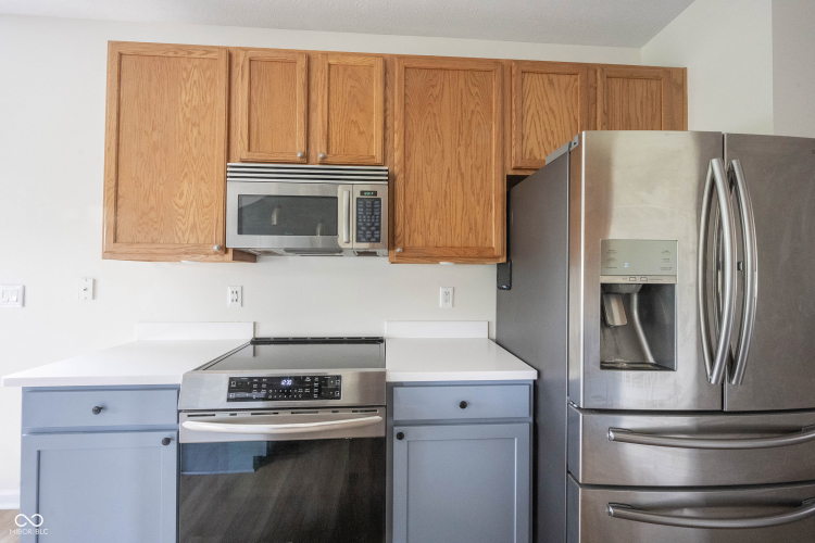 Listing Image 14
