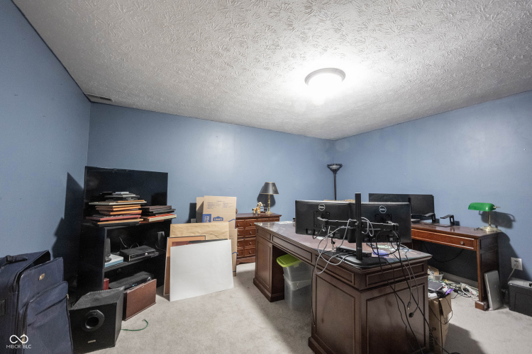 Listing Image 38