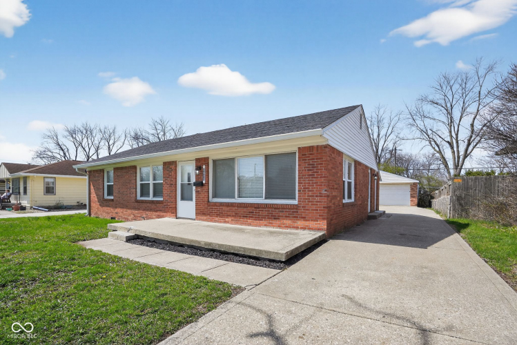 Listing Image 2