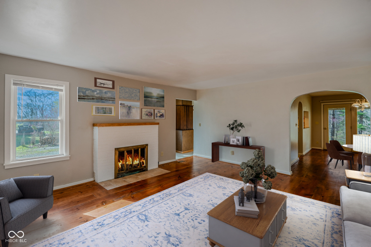 Listing Image 22