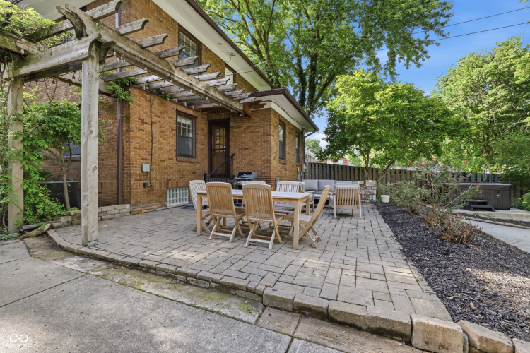 Listing Image 37