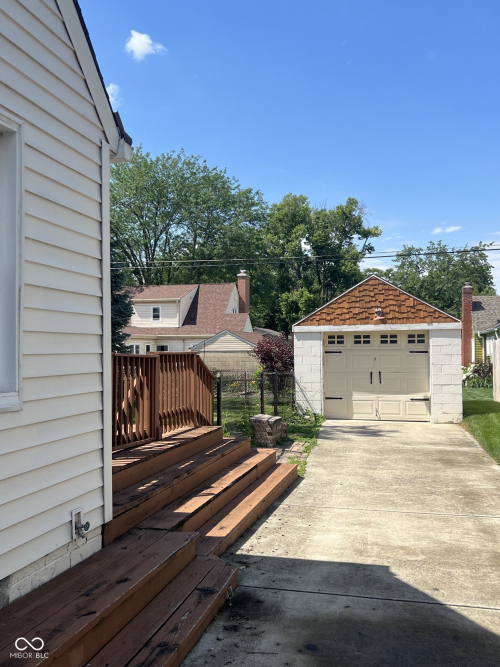 Listing Image 22