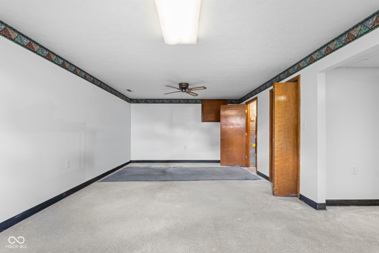 Listing Image 30