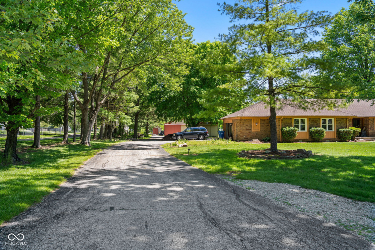 Listing Image 46