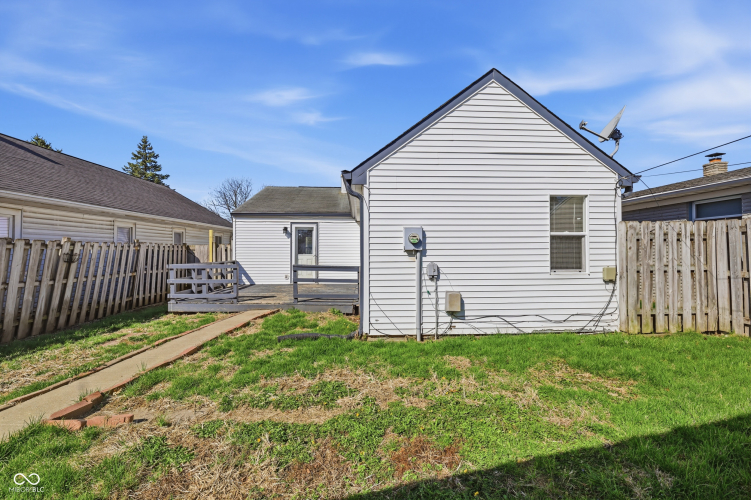Listing Image 18