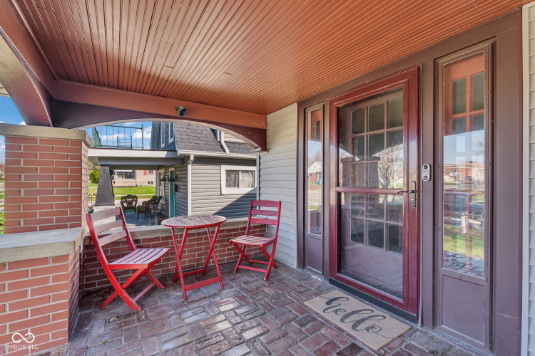 Listing Image 7