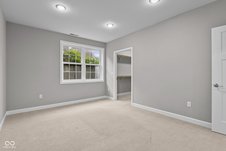 Listing Image 55