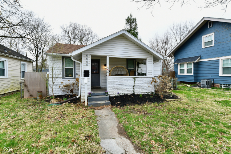 Listing Image 3