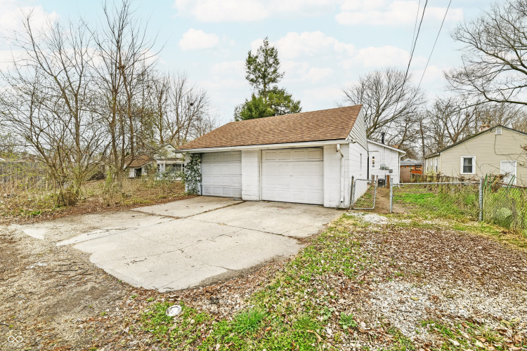 Listing Image 34