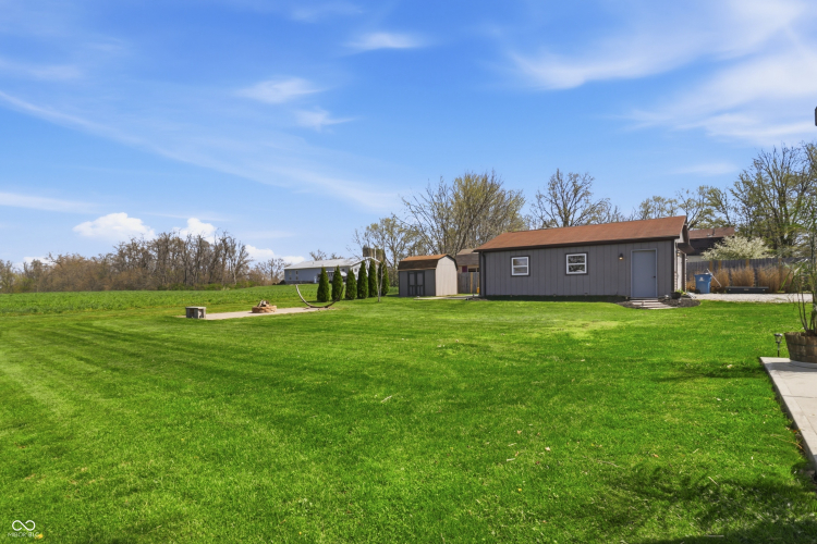 Listing Image 23