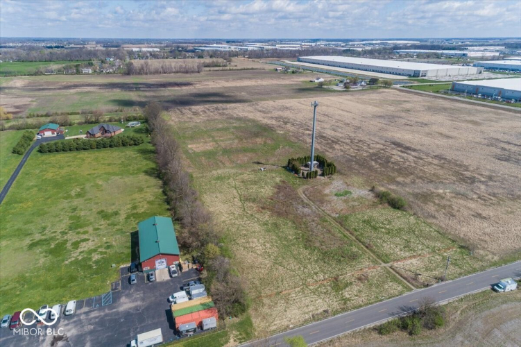 Listing Image 11