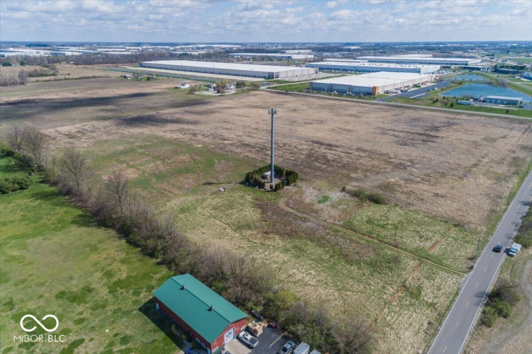 Listing Image 12