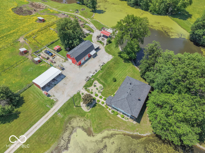 Listing Image 18