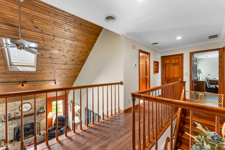 Listing Image 53