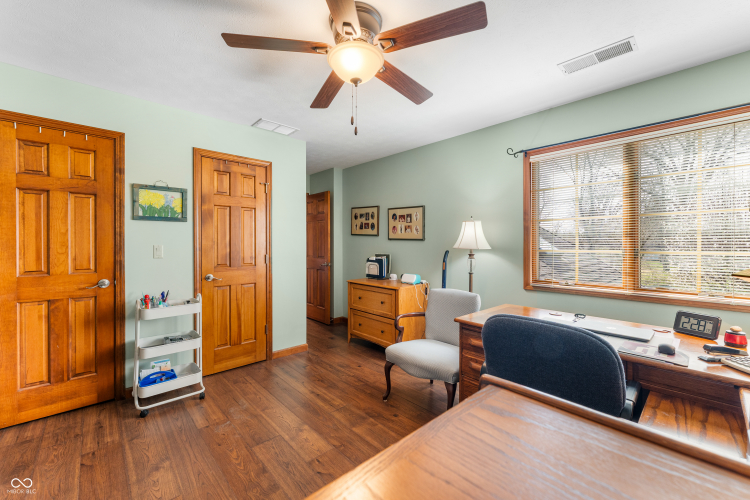 Listing Image 65