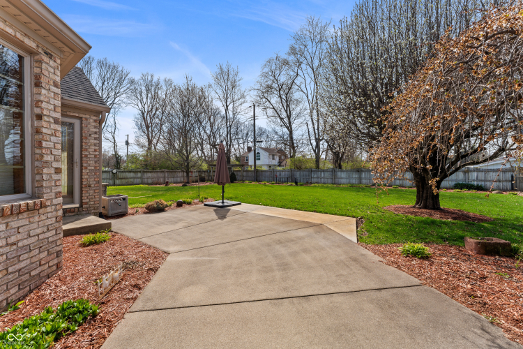 Listing Image 84