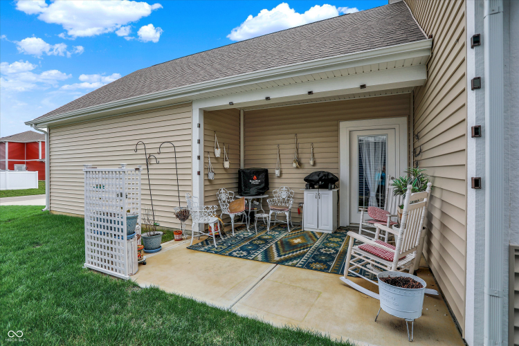 Listing Image 22