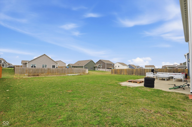 Listing Image 53