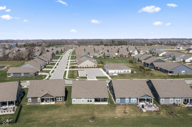 Listing Image 73