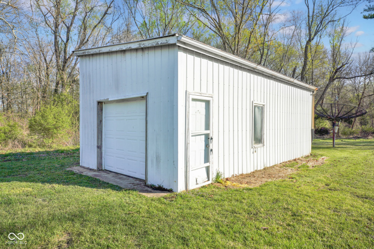Listing Image 35