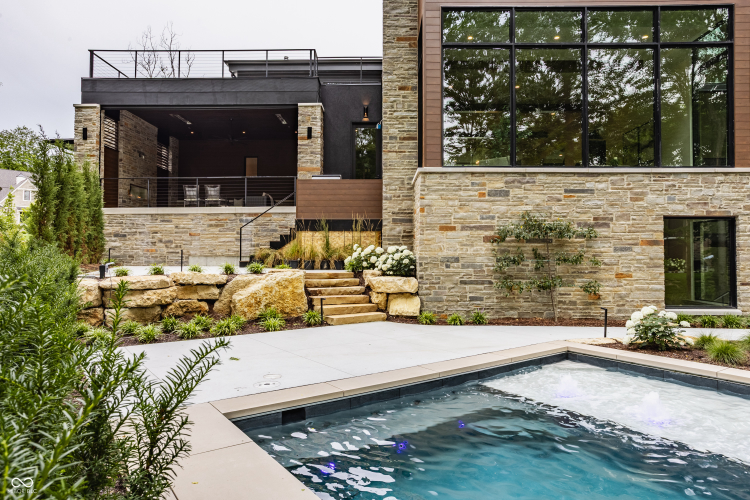 Listing Image 80