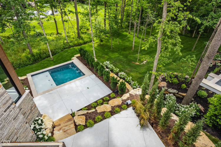 Listing Image 84
